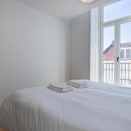 Glamorous 3Bdr Apartment In City Center By Lovelystay Lisbon Exterior photo