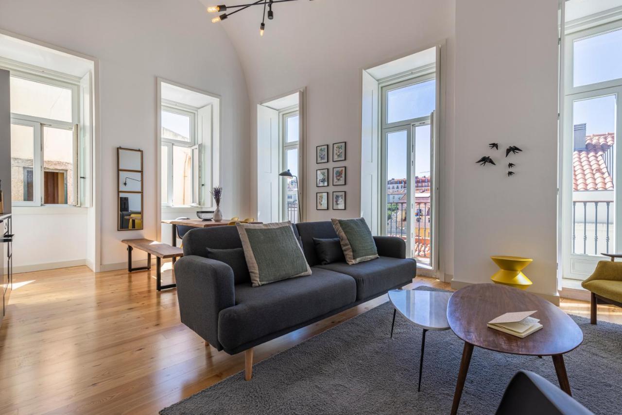 Glamorous 3Bdr Apartment In City Center By Lovelystay Lisbon Exterior photo