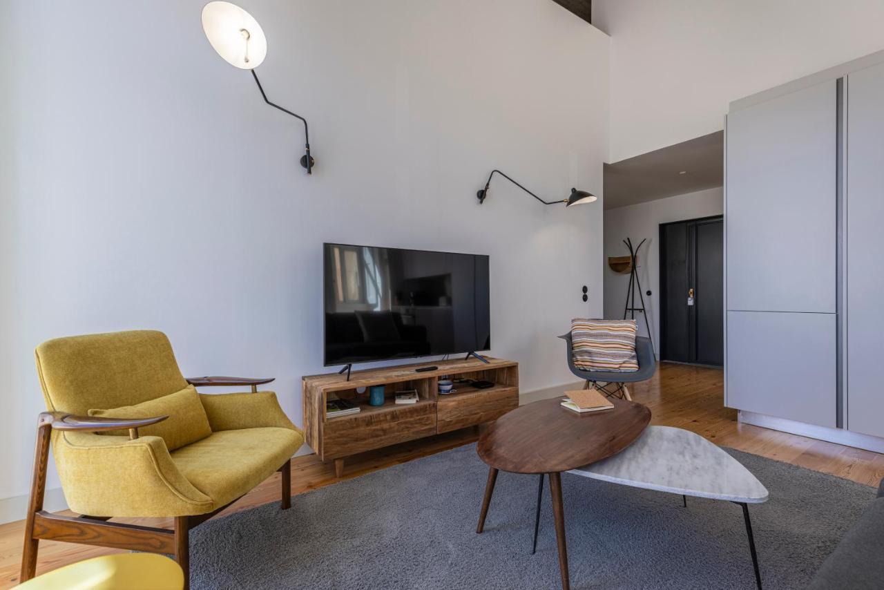 Glamorous 3Bdr Apartment In City Center By Lovelystay Lisbon Exterior photo